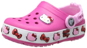 girl-crocs