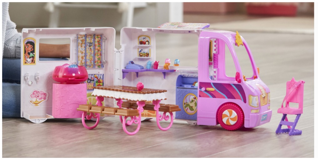 Disney Princess Comfy Squad Sweet Treat Truck Playset