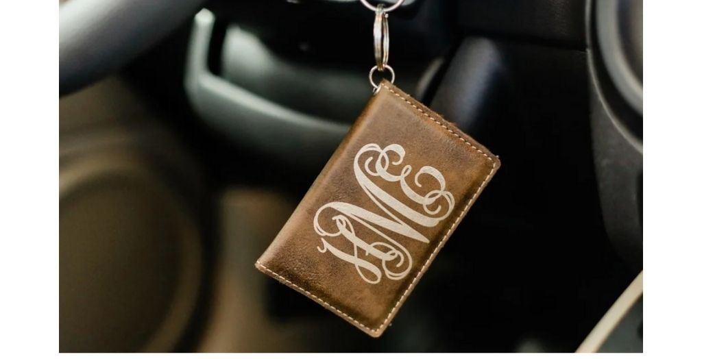 personalized keychain wallet