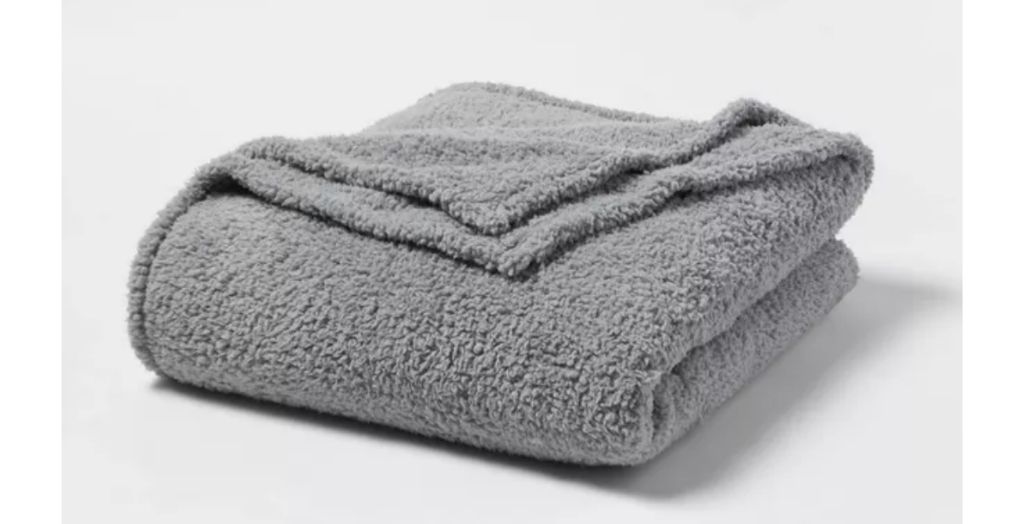 room essentials sherpa throw