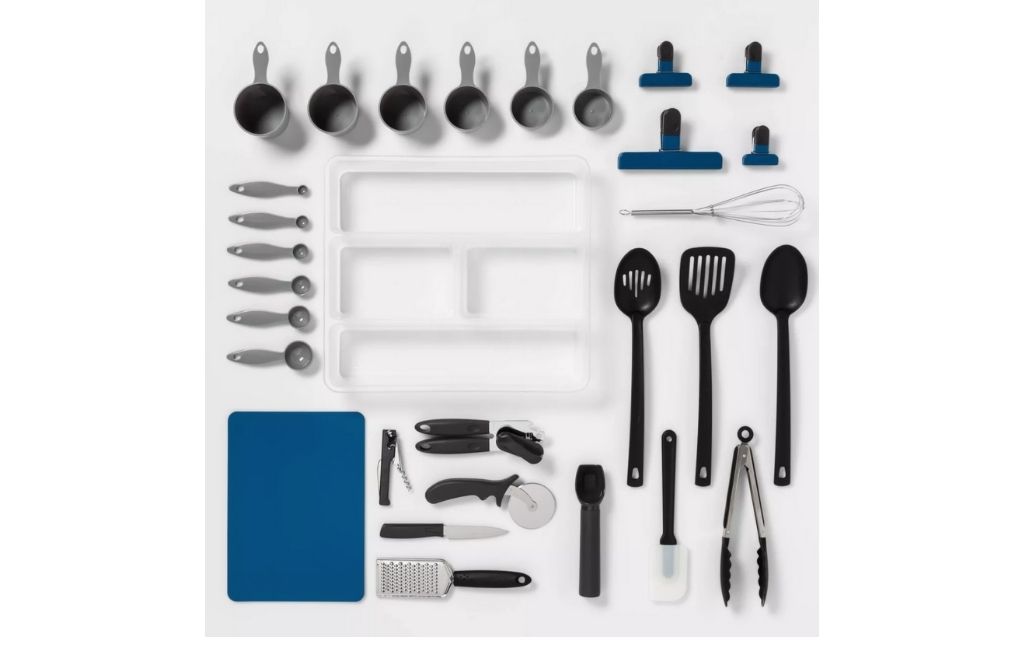 kitchen tool set