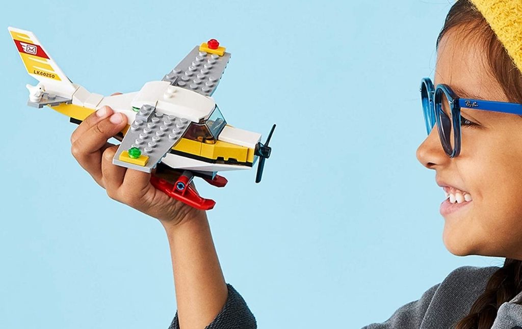 LEGO city mail plane