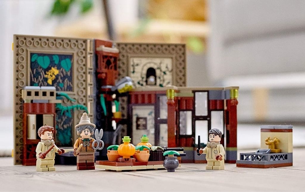 LEGO Harry Potter Hogwarts Moment Herbology Class