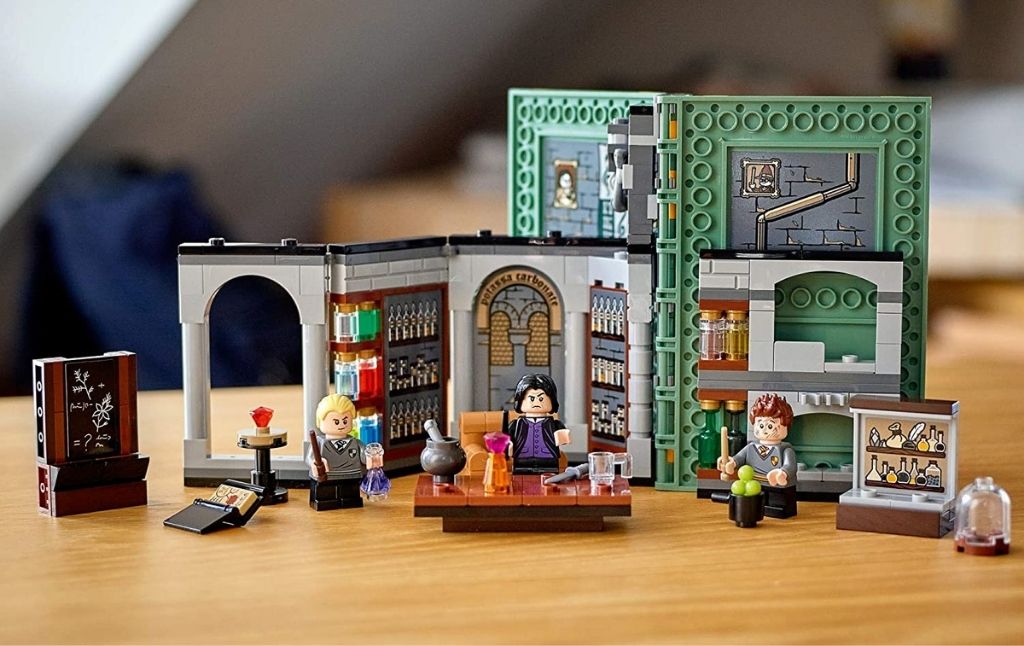 LEGO Harry Potter Hogwarts Moment Potions Class