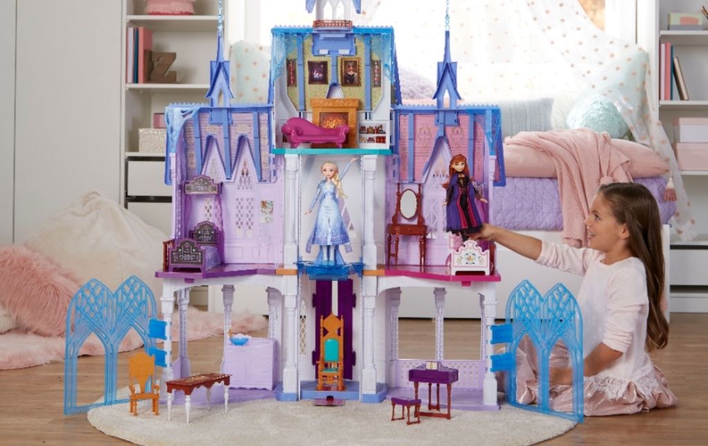 Disney Frozen II Ultimate Arendelle Castle Play Set