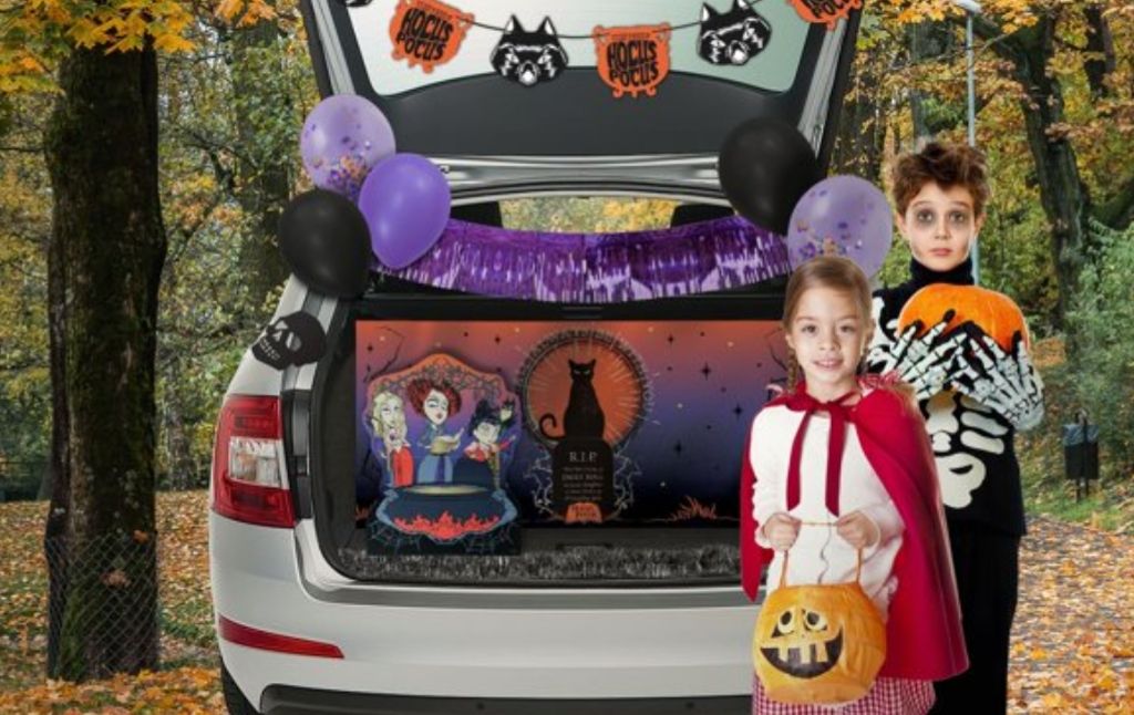 trunk or treat hocus pocus