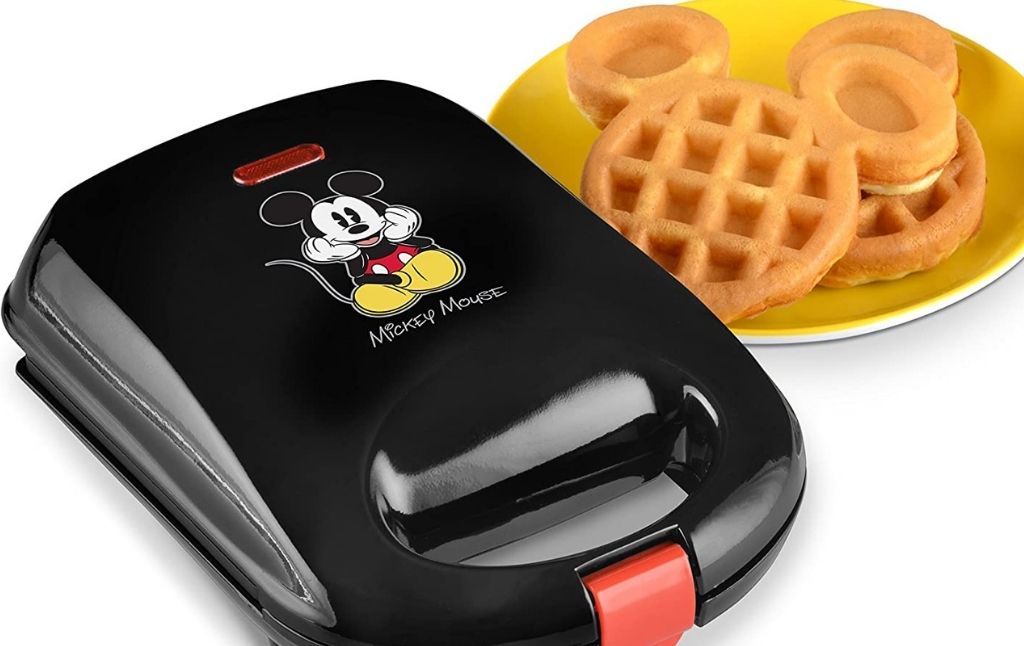 mickey mouse waffle maker