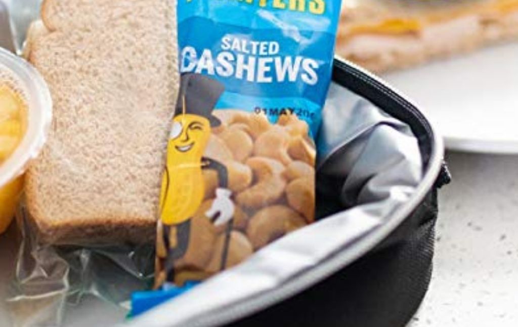 Planters salted cashews