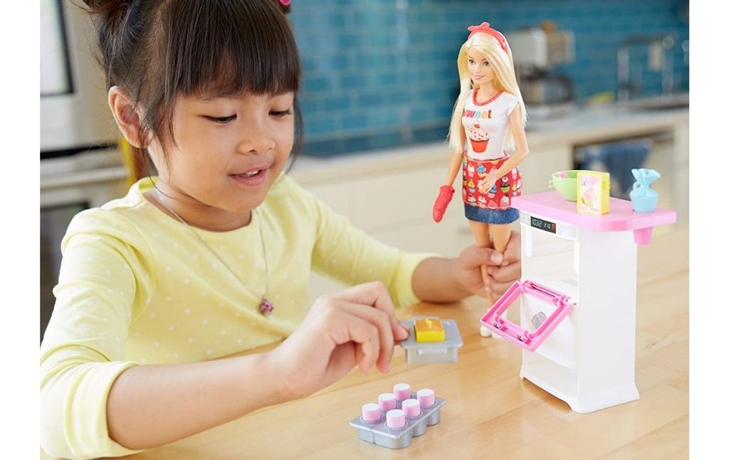 Barbie Bakery chef playset