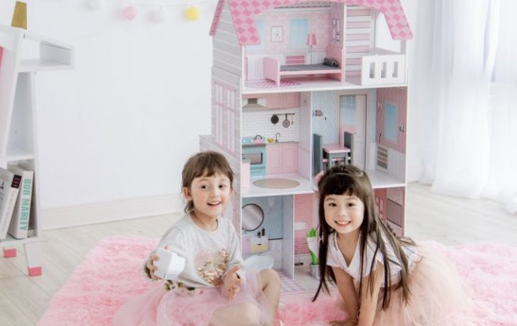 dollhouse play kitchen