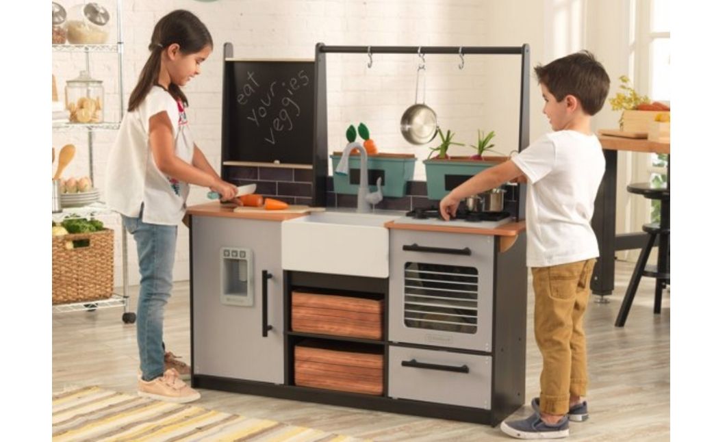 play kitchen