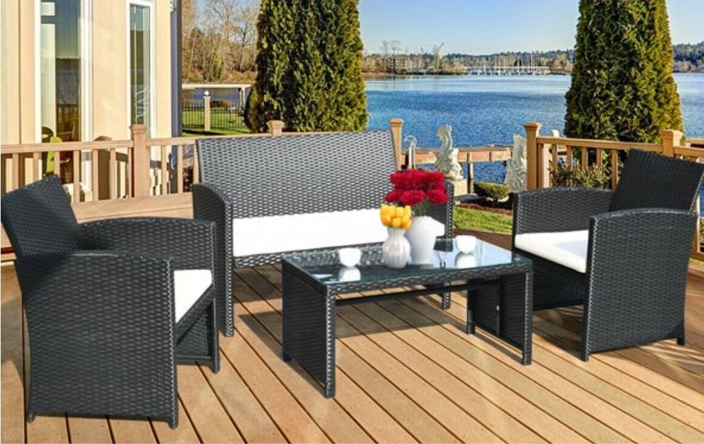 wicker outdoor furniture