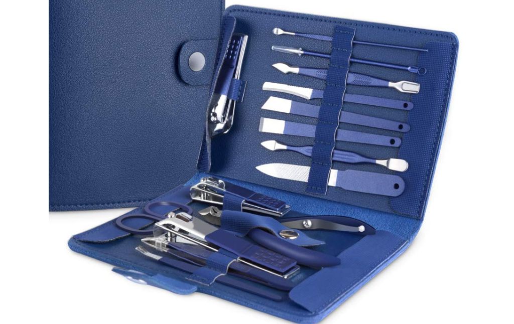 manicure pedicure kit