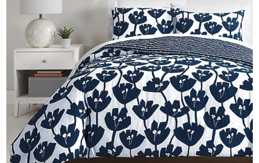 navy flower comforter