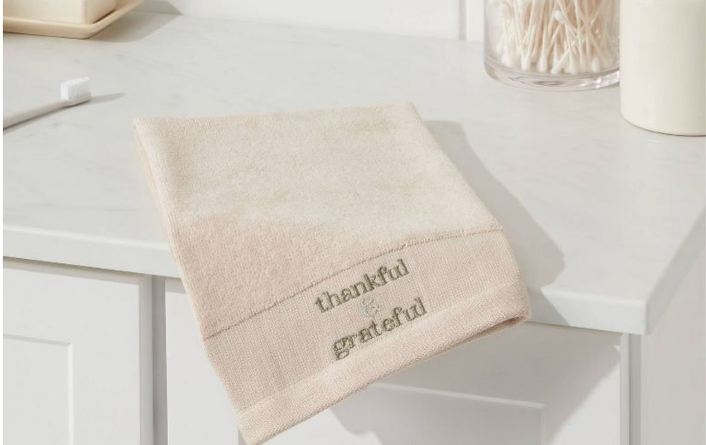 thankful hand towel