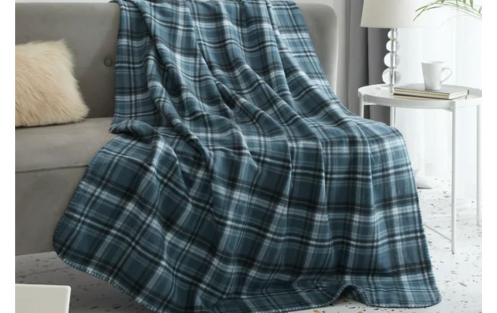 mainstays fleece blanket