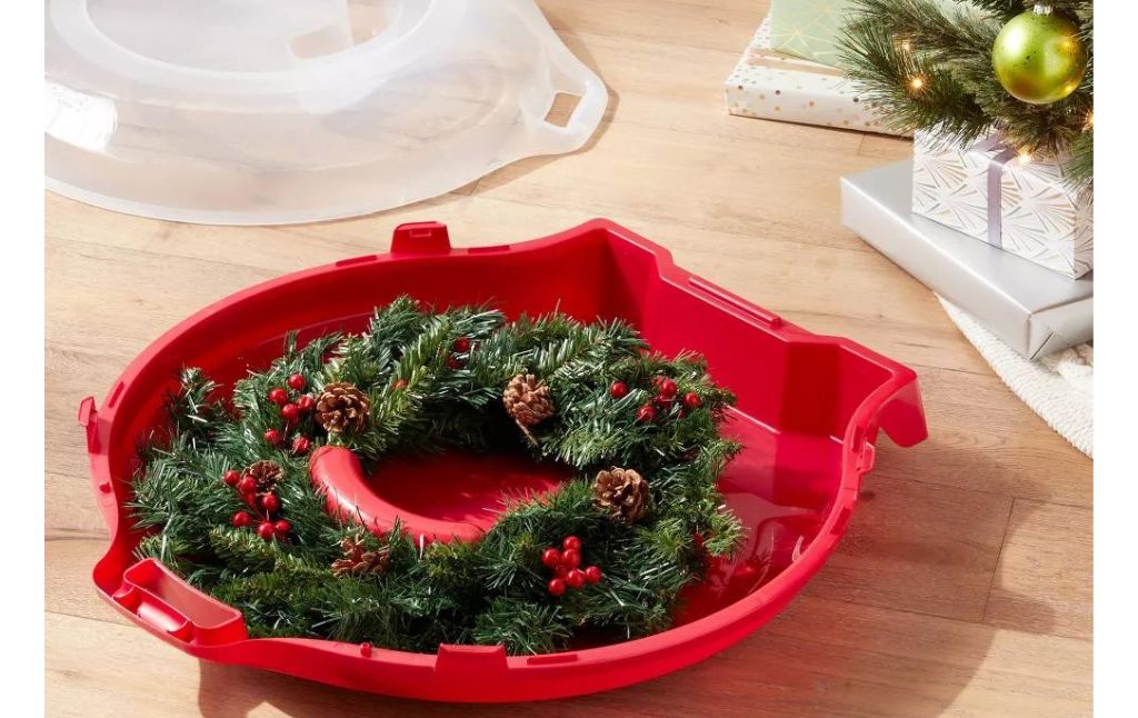 wreath storage