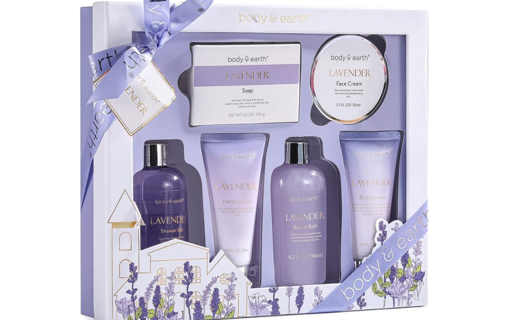 body earth lavender bath set