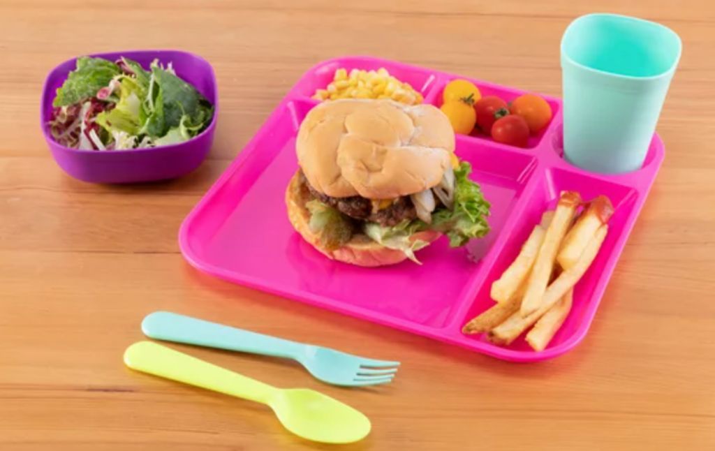 kids dinnerware set