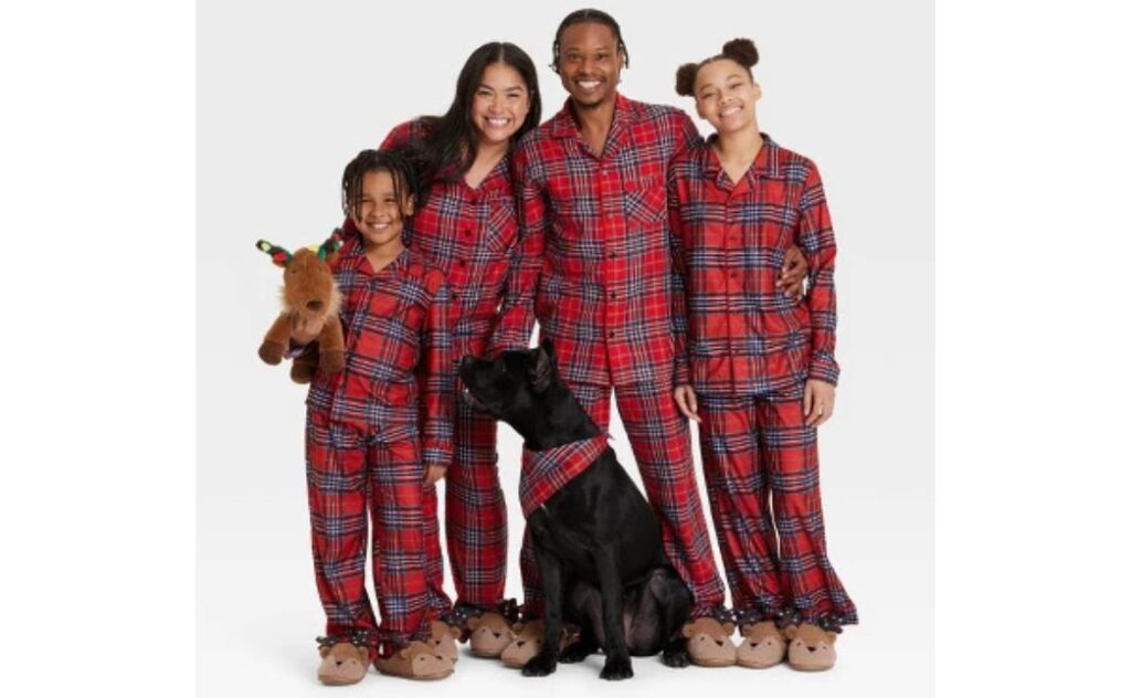 matching family pajamas