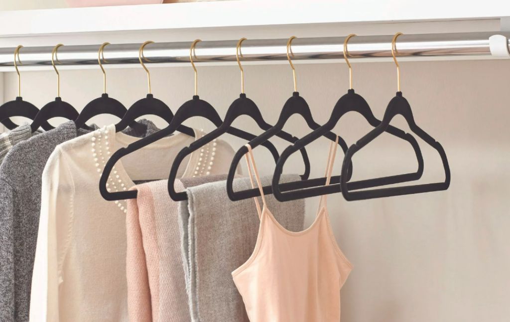 velvet hangers