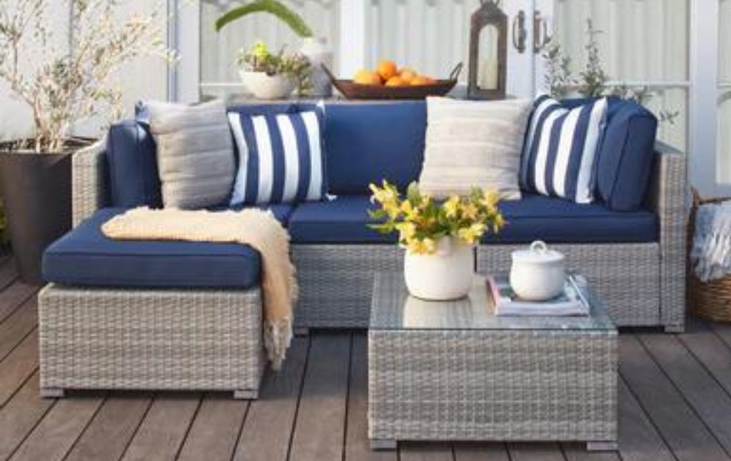 outdoor wicker set