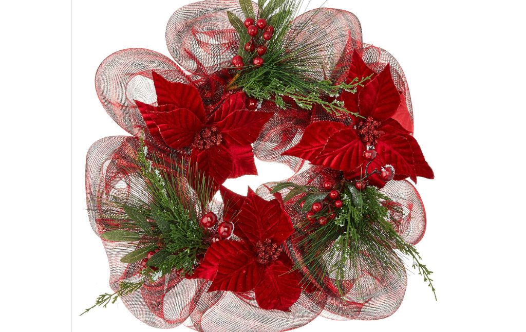 holiday wreath with berries