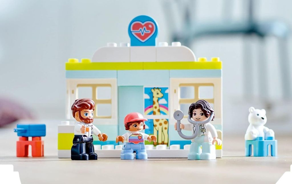 lego duplo doctor