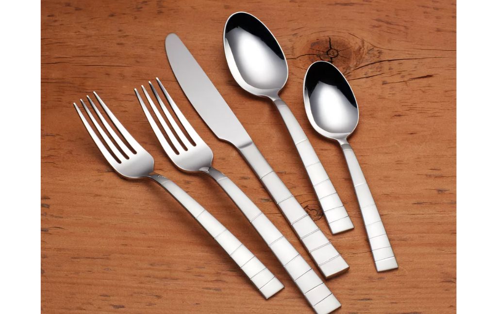 flatware set