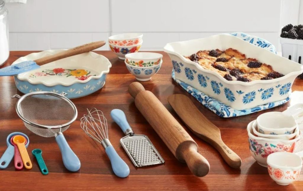 pioneer woman baking set