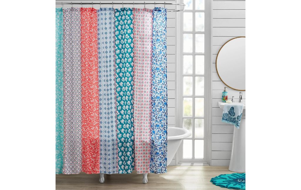 shower curtain