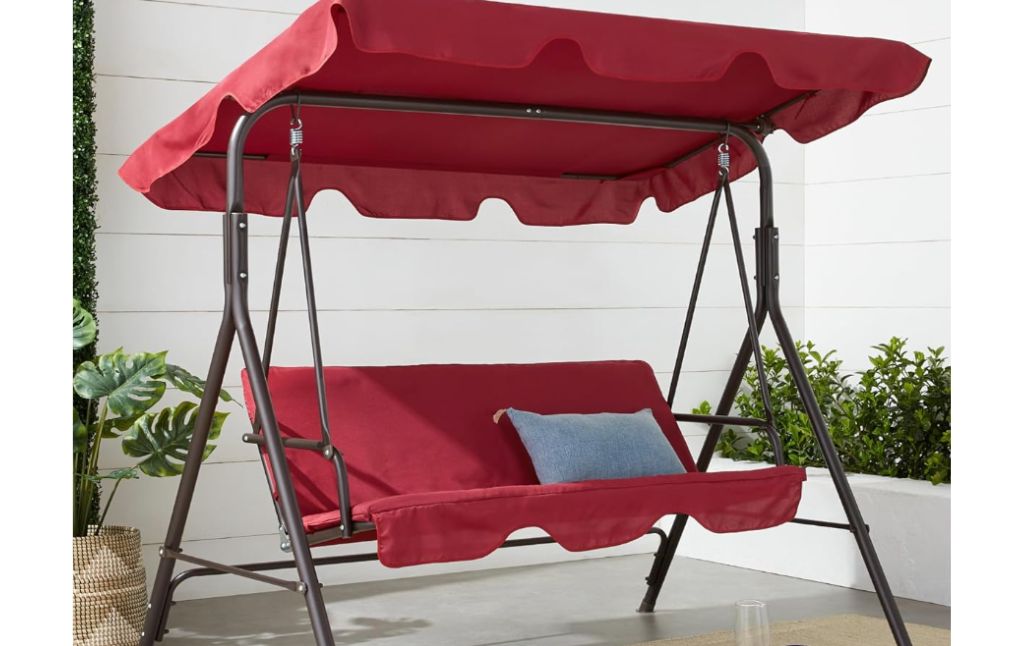 outdoor swing with canopy 