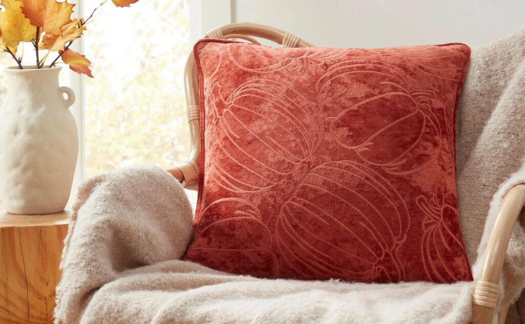 pumpkin fall pillow